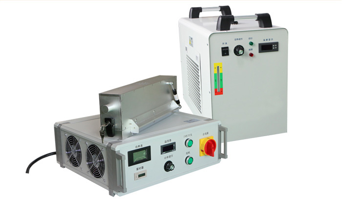 UV LED固化光源設(shè)備的三大配置照射頭、水冷機(jī)、電源驅(qū)動(dòng)
